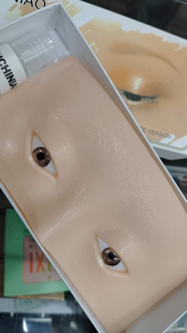 AC Makeup eye Dummy - Image 2