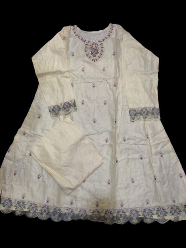AC READY MADE EMBROIDERY COLLECTION - Image 6